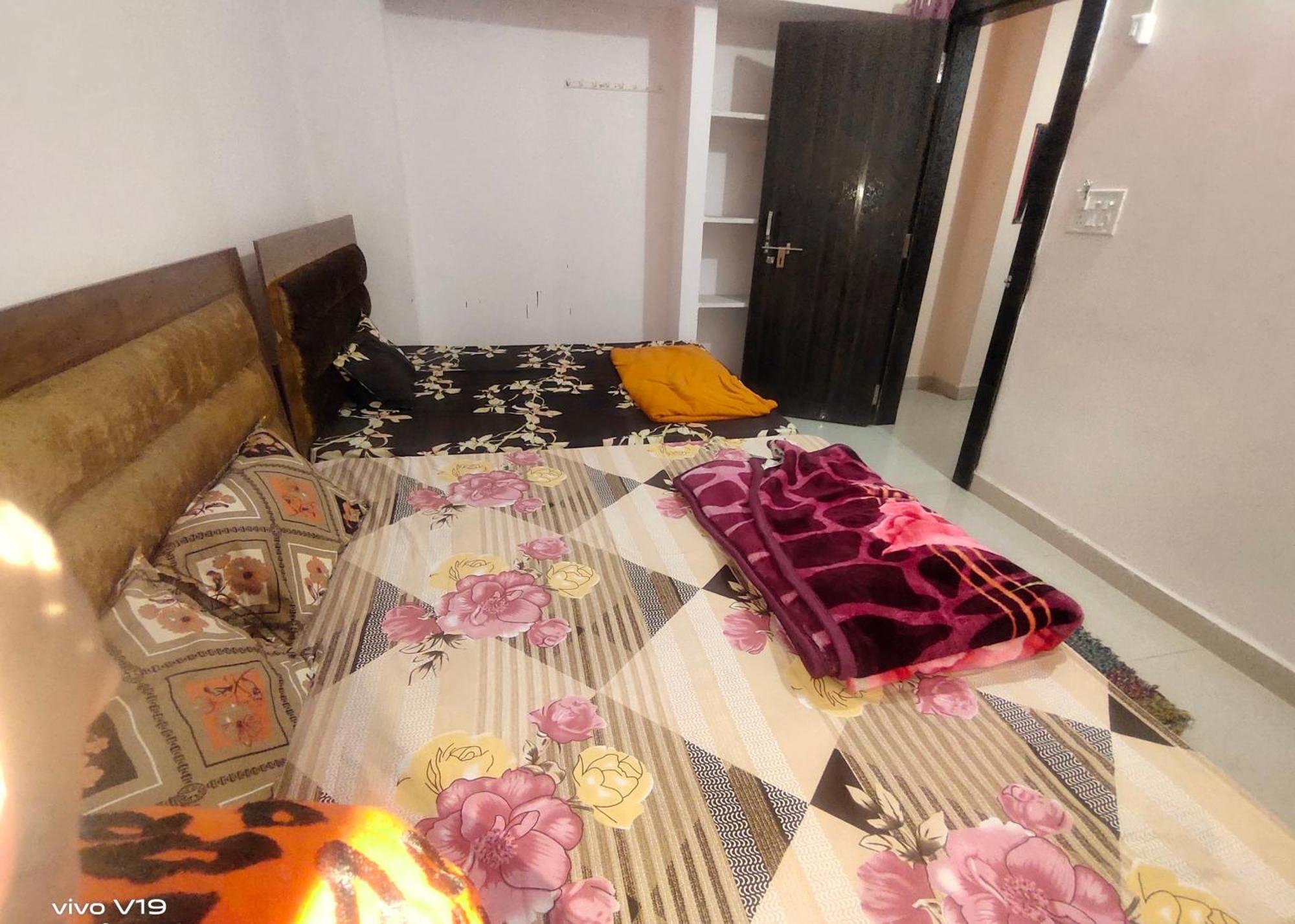Deviksha Home Stay Ujjain Exterior photo
